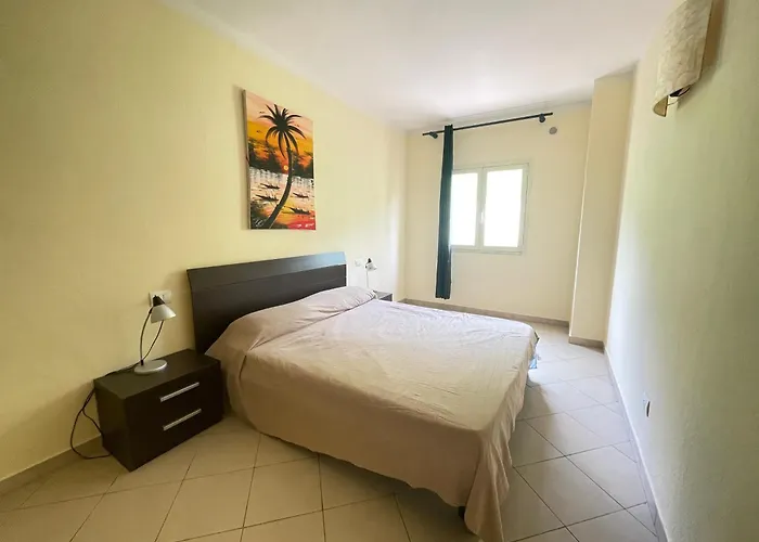 Moradias C12 Nice Apartment In A Residence With Pool And Security